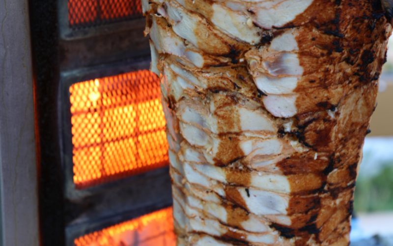 shawarma-roasting-vertical-rotisserie